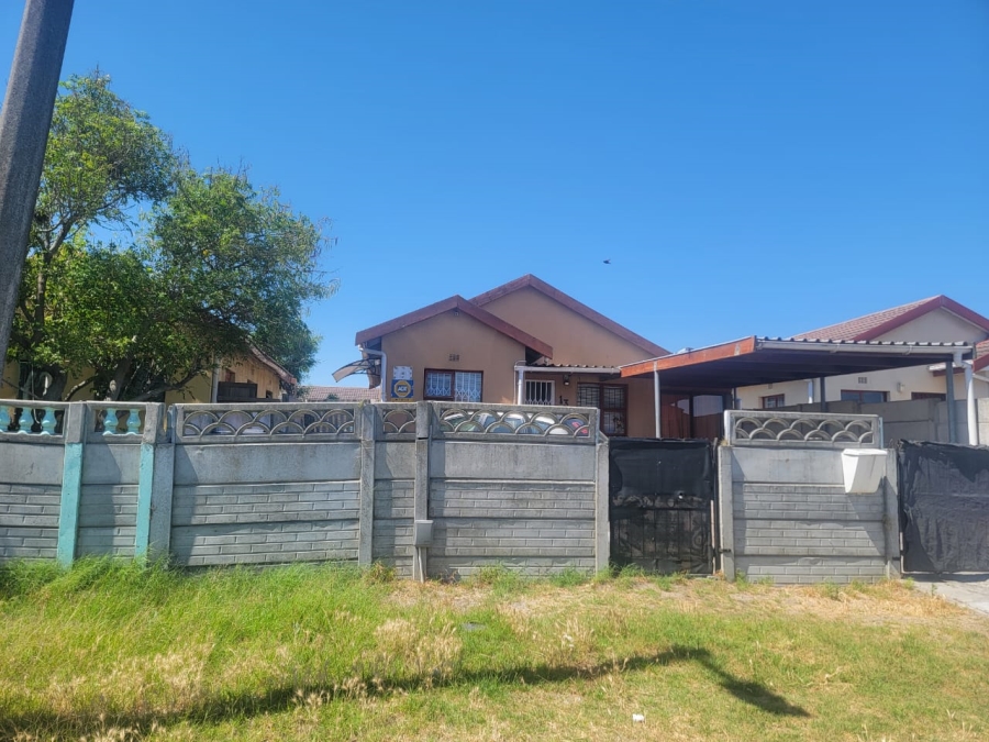 To Let 2 Bedroom Property for Rent in Highbury Park Western Cape